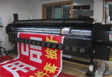 南部喷绘广告分辨率是多少？